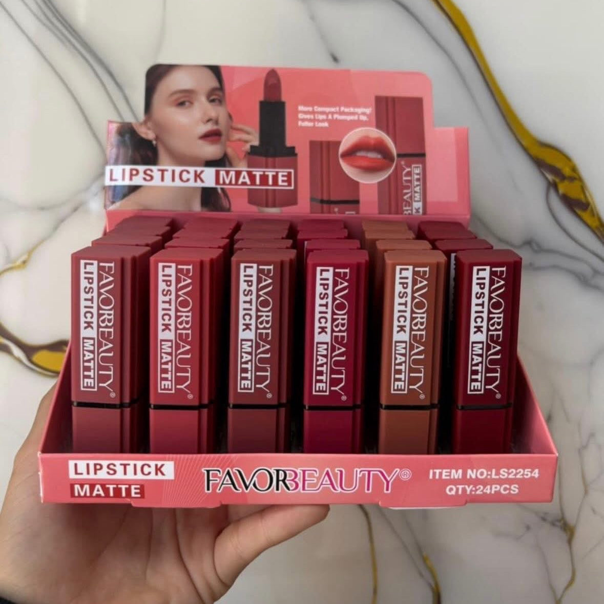 LABIAL EN BARRA MATTE